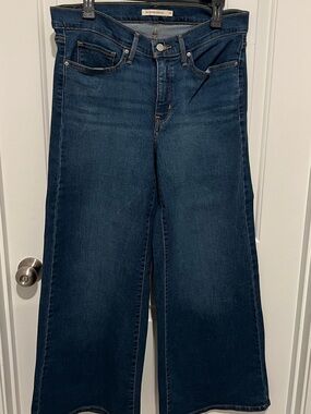 Levi's  Women’s Denim Jeans - 31 Wide Leg